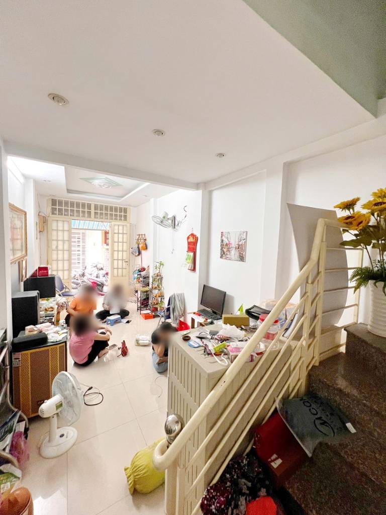 Bán nhà riêng 64m2 Đường 7, Phường Linh Trung, Thủ Đức tiện nghi 4 phòng ngủ
